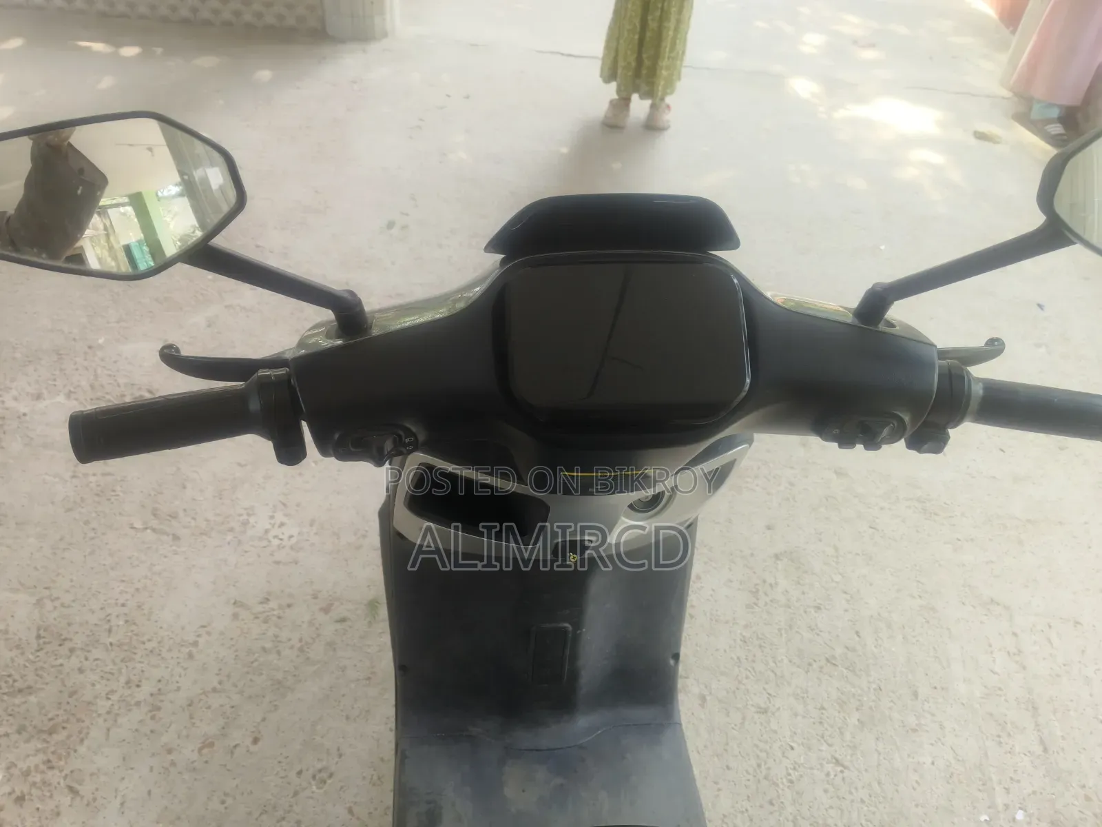 Revoo A11 2026 Gray