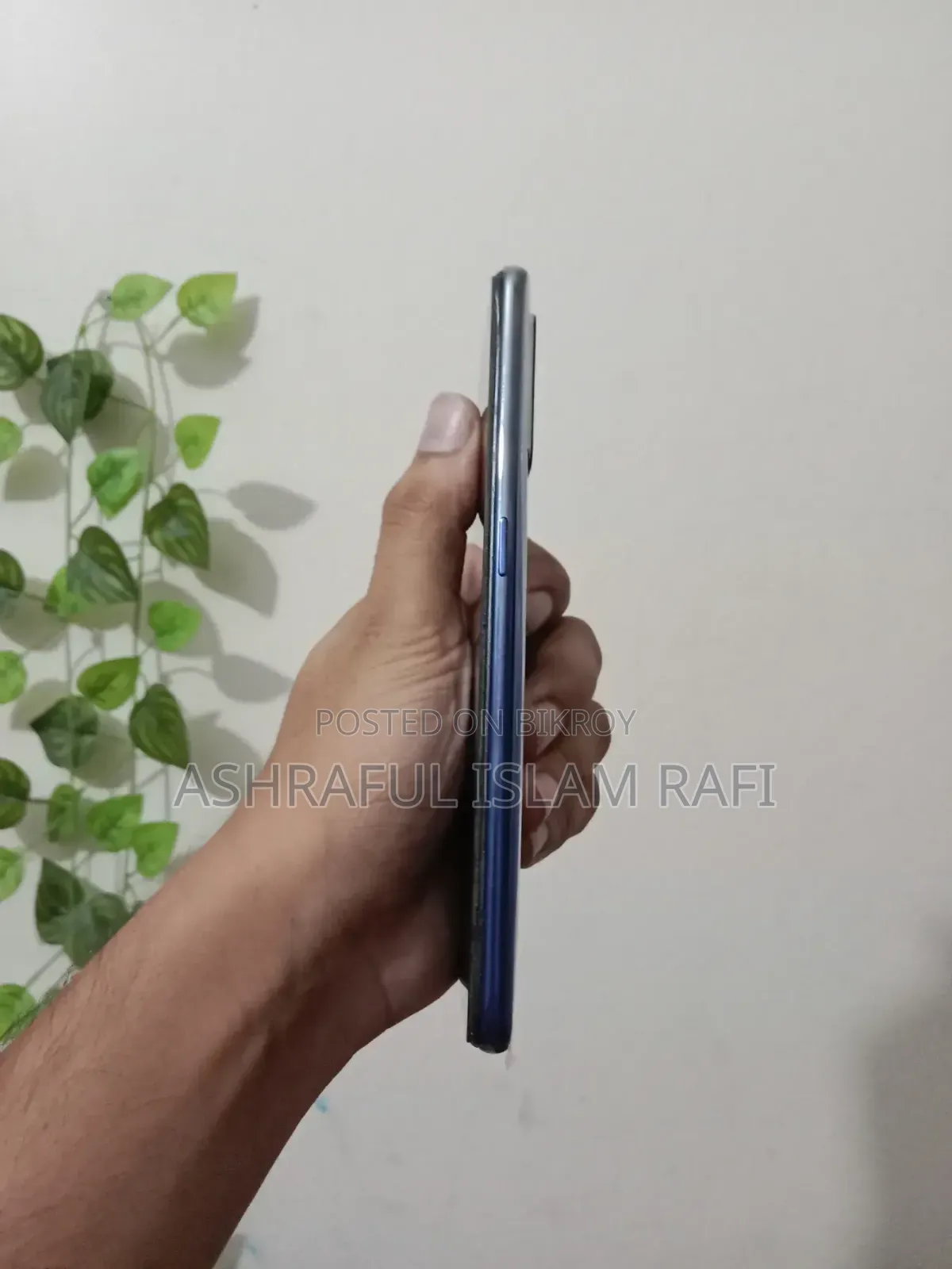 ওপিপিও এফ১৯ প্রো ১২৮ জিবি নীল
