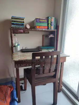Reading Table Chair