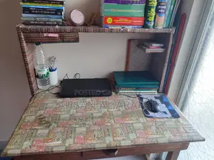 Reading Table Chair