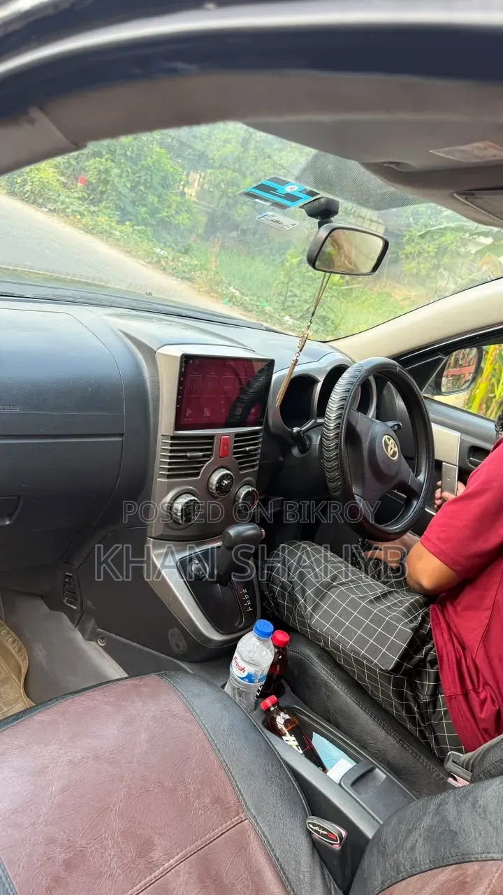 টয়োটা রাশ ১.৫ এডব্লিউডি ২০০৬ কালো