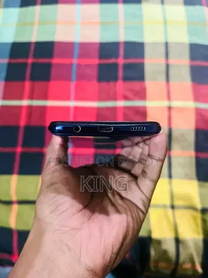স্যামসাং গ্যালাক্সি এ২০ ৩২ জিবি ব্লু