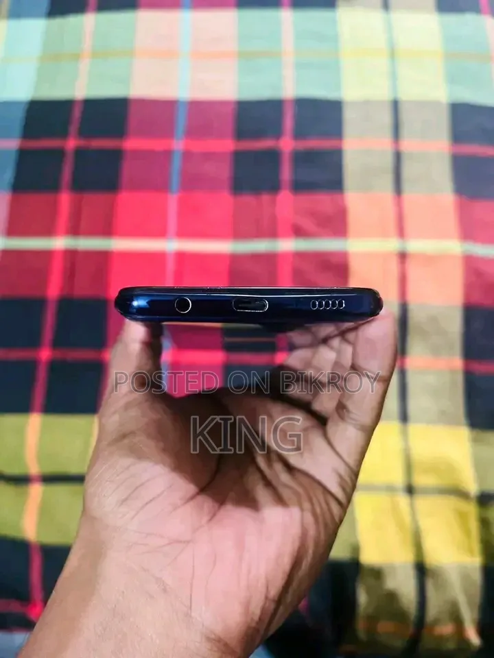 স্যামসাং গ্যালাক্সি এ২০ ৩২ জিবি ব্লু
