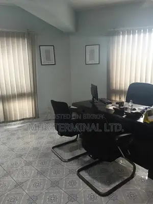 ৭ম তলায় প্রধান কর্পোরেট অফিস।