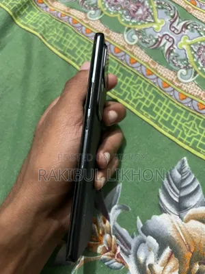 ভিভো ভি৩০ ৫জি ২৫৬ জিবি কালো