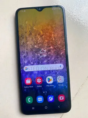 স্যামসাং গ্যালাক্সি এ২০ ৩২ জিবি নীল