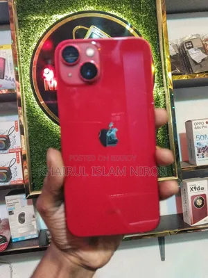 Apple iPhone 13 128 GB Red