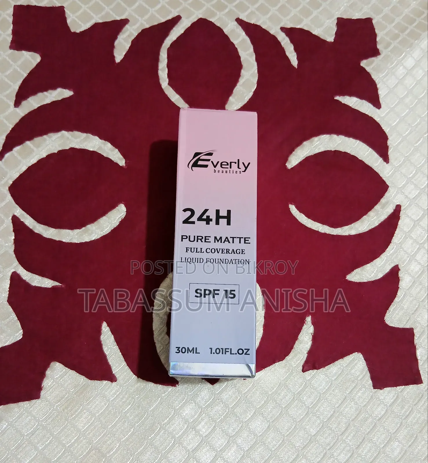 Everly Beauty Pure Matte Foundation ; Natural