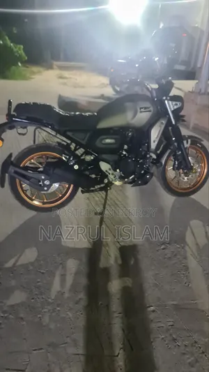 Yamaha FZ-X 2025