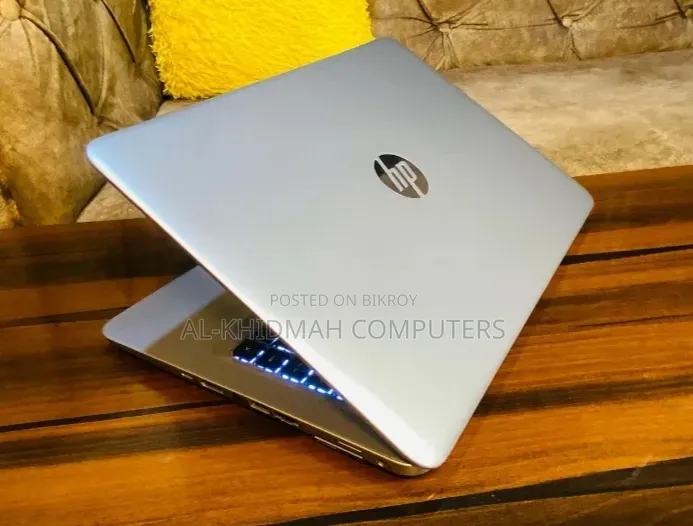 Laptop HP EliteBook 840 G3 8GB Intel Core i5 HDD+SSD 500GB