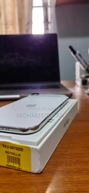 New Apple iPhone Air 256 GB White