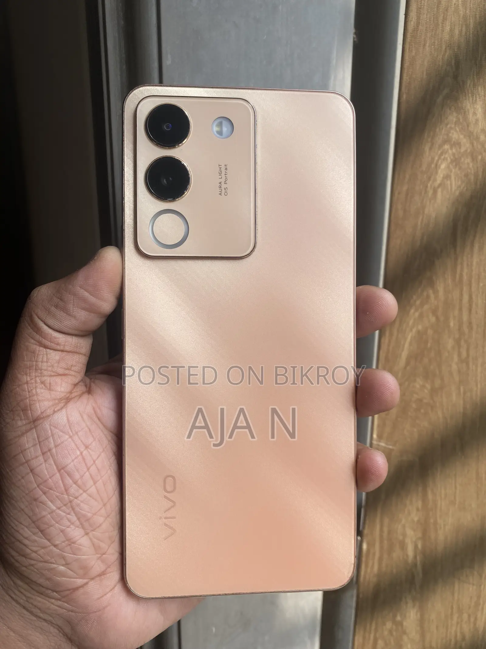 ভিভো ভি২৯ই ৫জি ২৫৬ জিবি গোল্ড