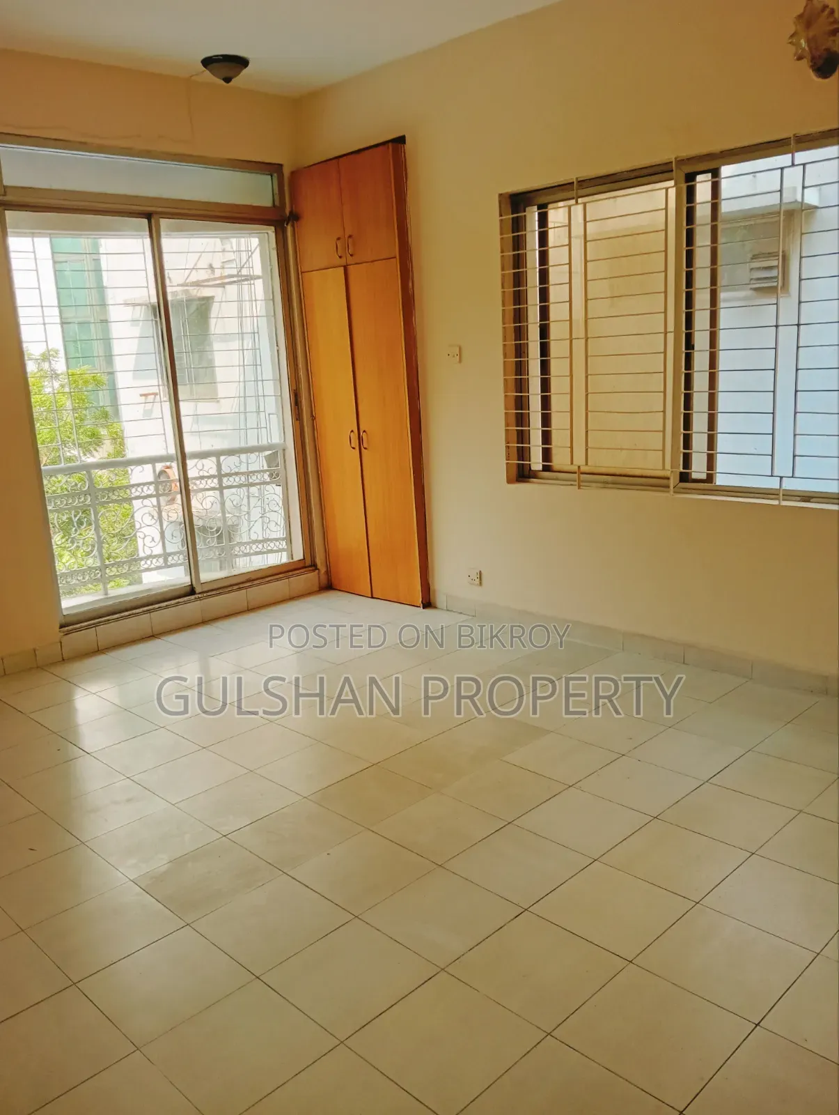3-Bedroom House in West Gulshan 2 Area for sale