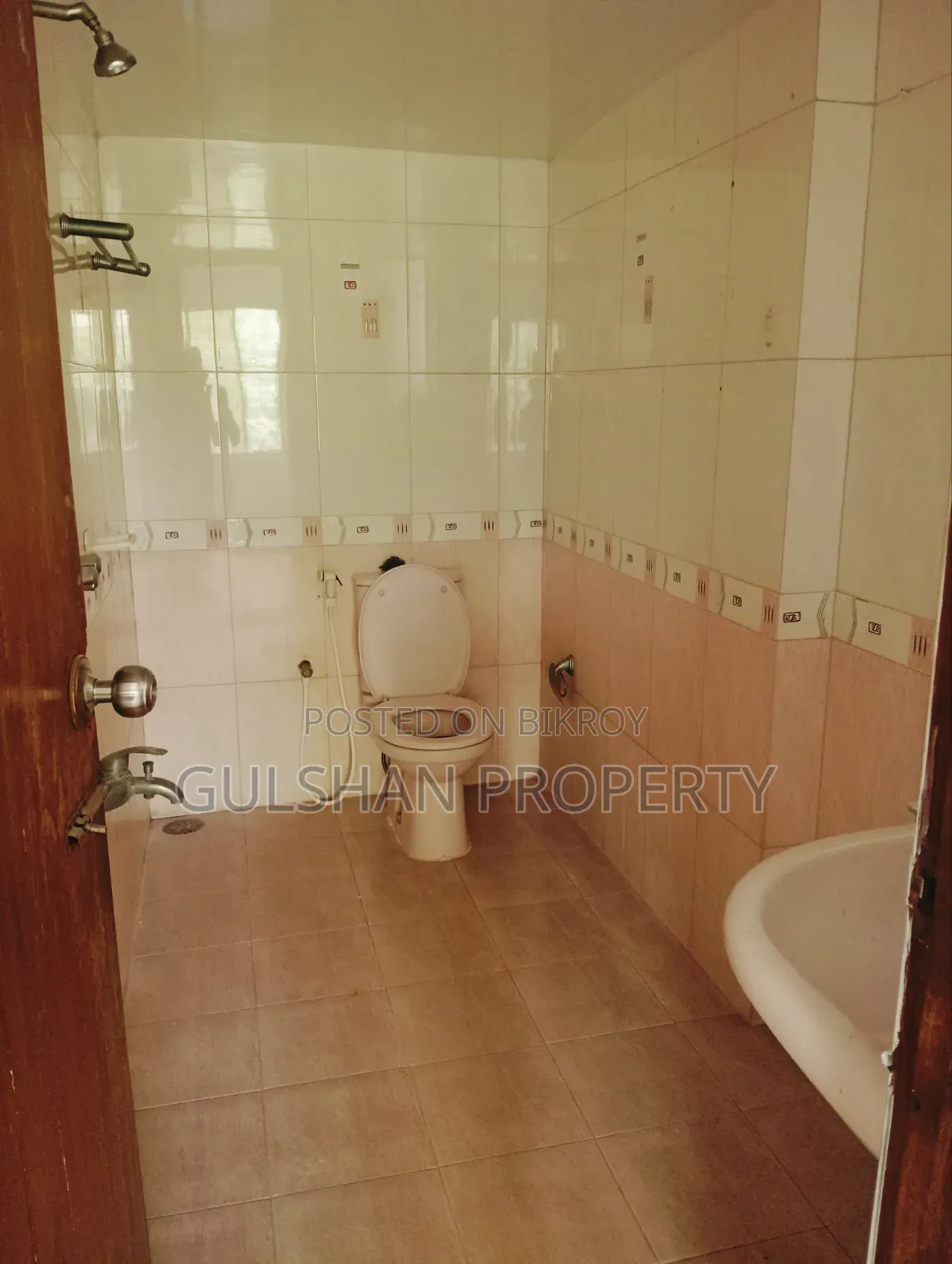 3-Bedroom House in West Gulshan 2 Area for sale