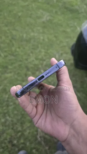 Samsung Galaxy S22+ 5G 128 GB Black