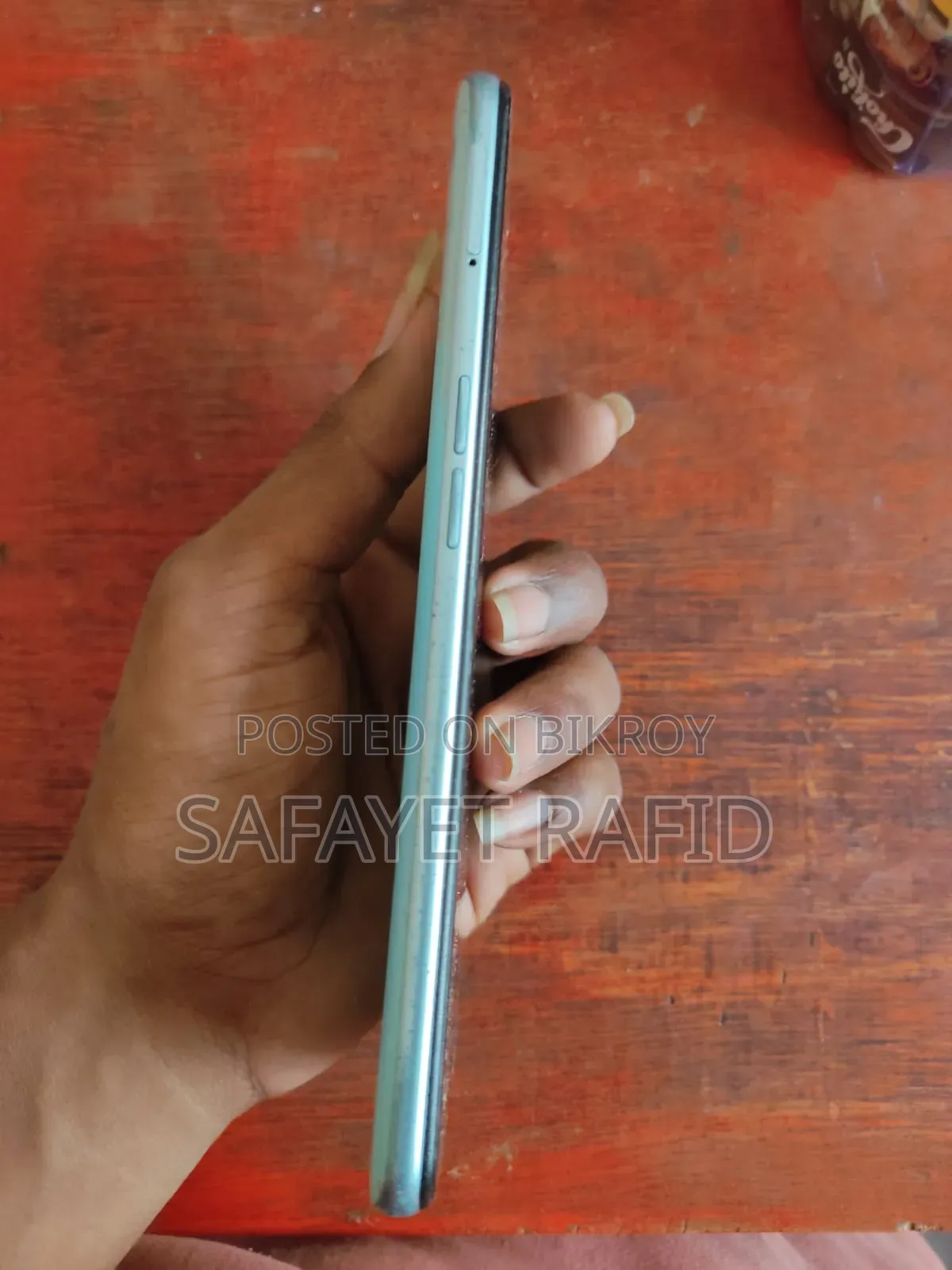 Oppo A76 128 GB
