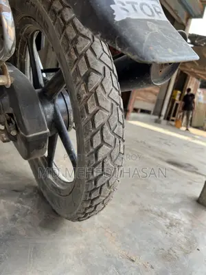 টিভিএস মেট্রো ২০১৬ কালো