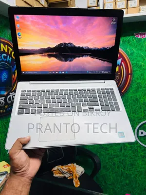Laptop Dell Inspiron 15 5570 8GB Intel Core i5 SSD 256GB