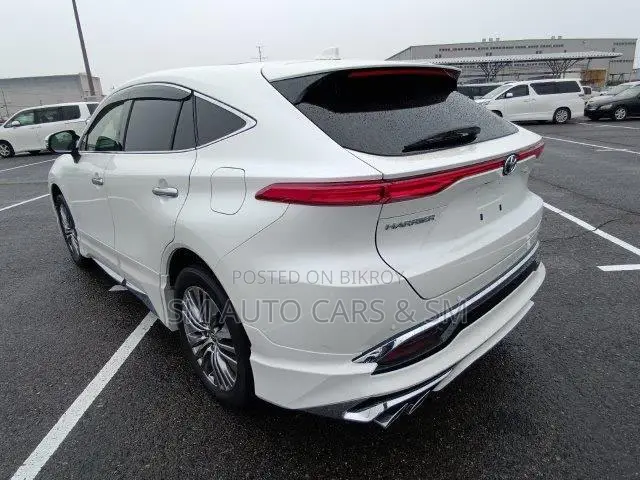 Toyota Harrier 2022 Pearl
