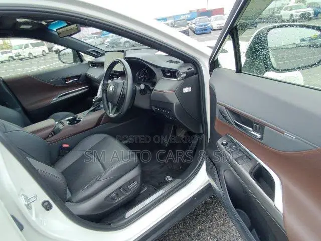 Toyota Harrier 2022 Pearl