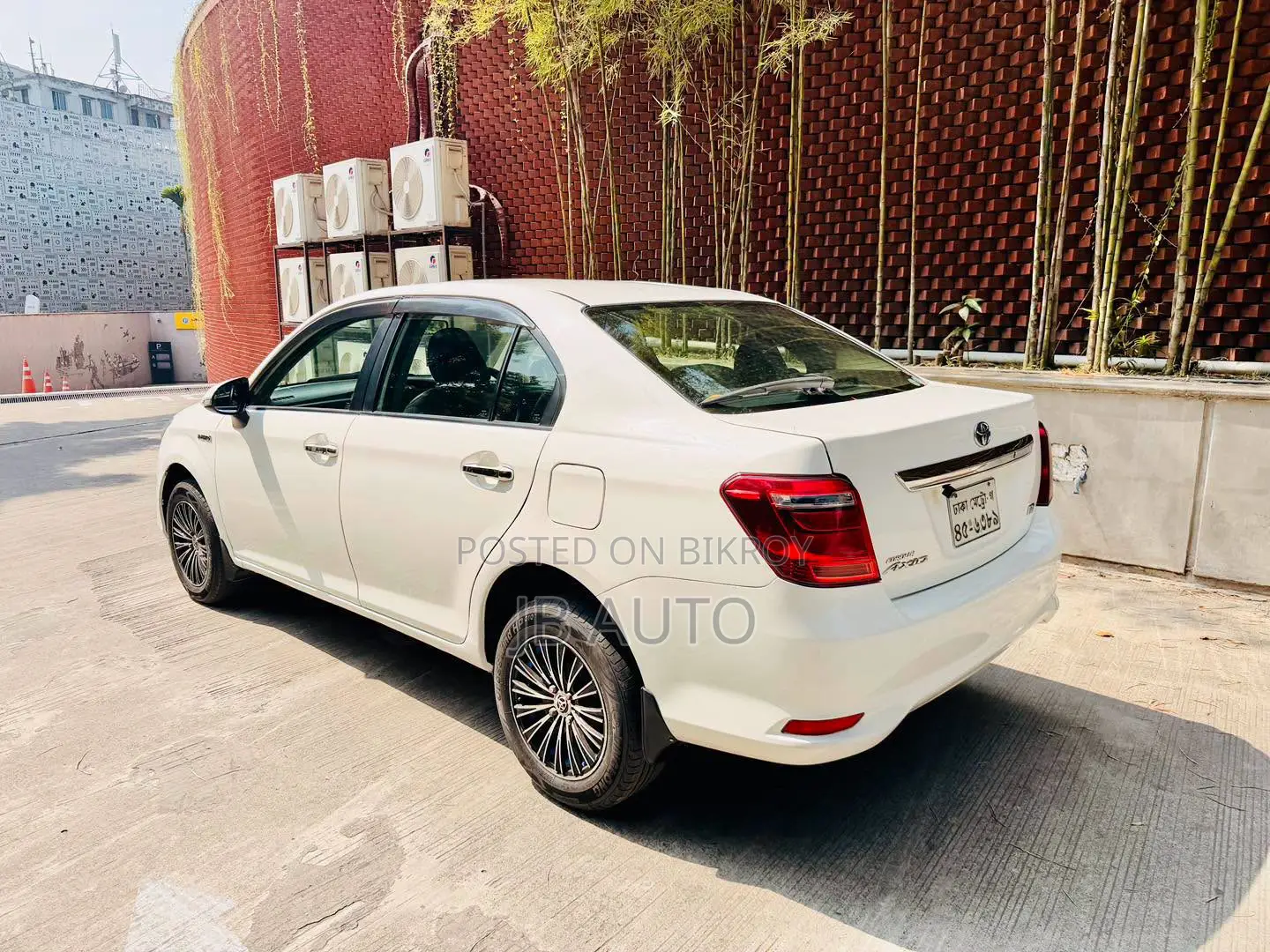 Toyota Axio 2015 Pearl