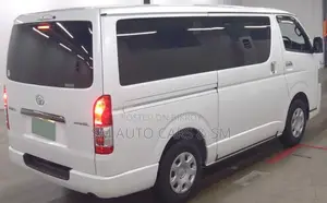 Toyota HiAce 2023 White