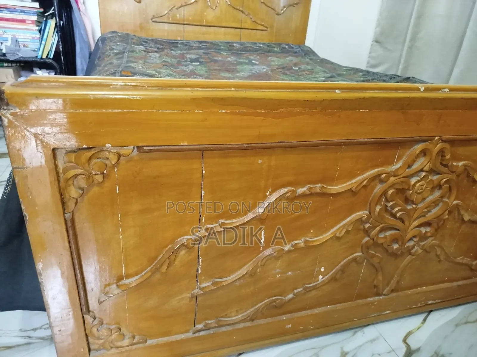 মেহগনি কাঠের খাট বিক্রি হবে