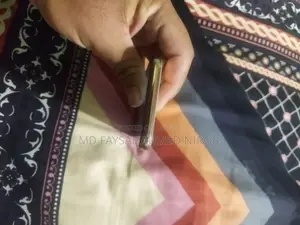 অ্যাপল আইফোন এক্সএস ৬৪ জিবি গোল্ড