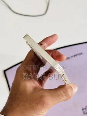 Apple iPhone 12 64 GB White