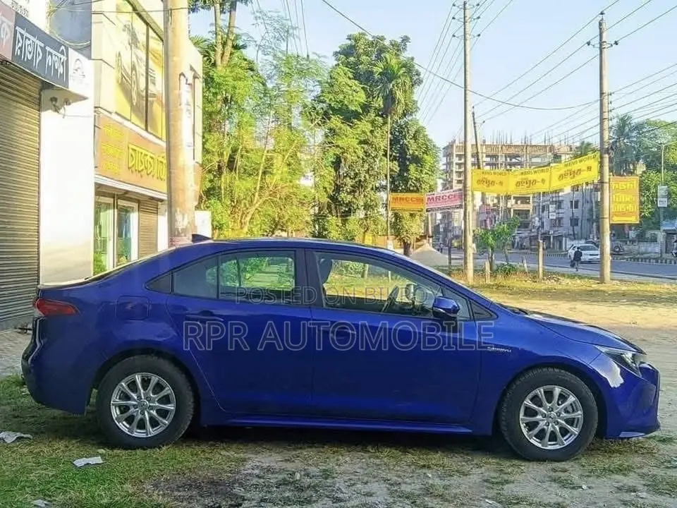 Toyota Corolla 2019 Blue