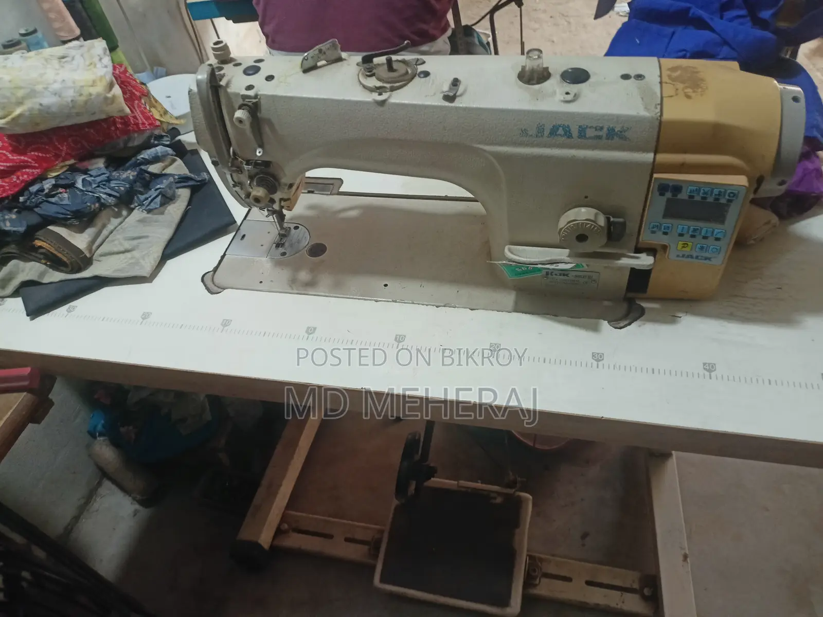Jack Sewing Machine