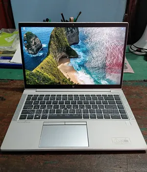Laptop HP EliteBook 845 G7 8GB AMD Ryzen 5 SSD 256GB
