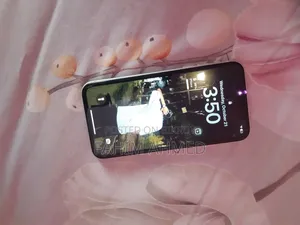Apple iPhone XR 64 GB White