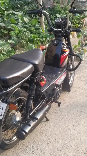 TVS XL 100 2018 Black
