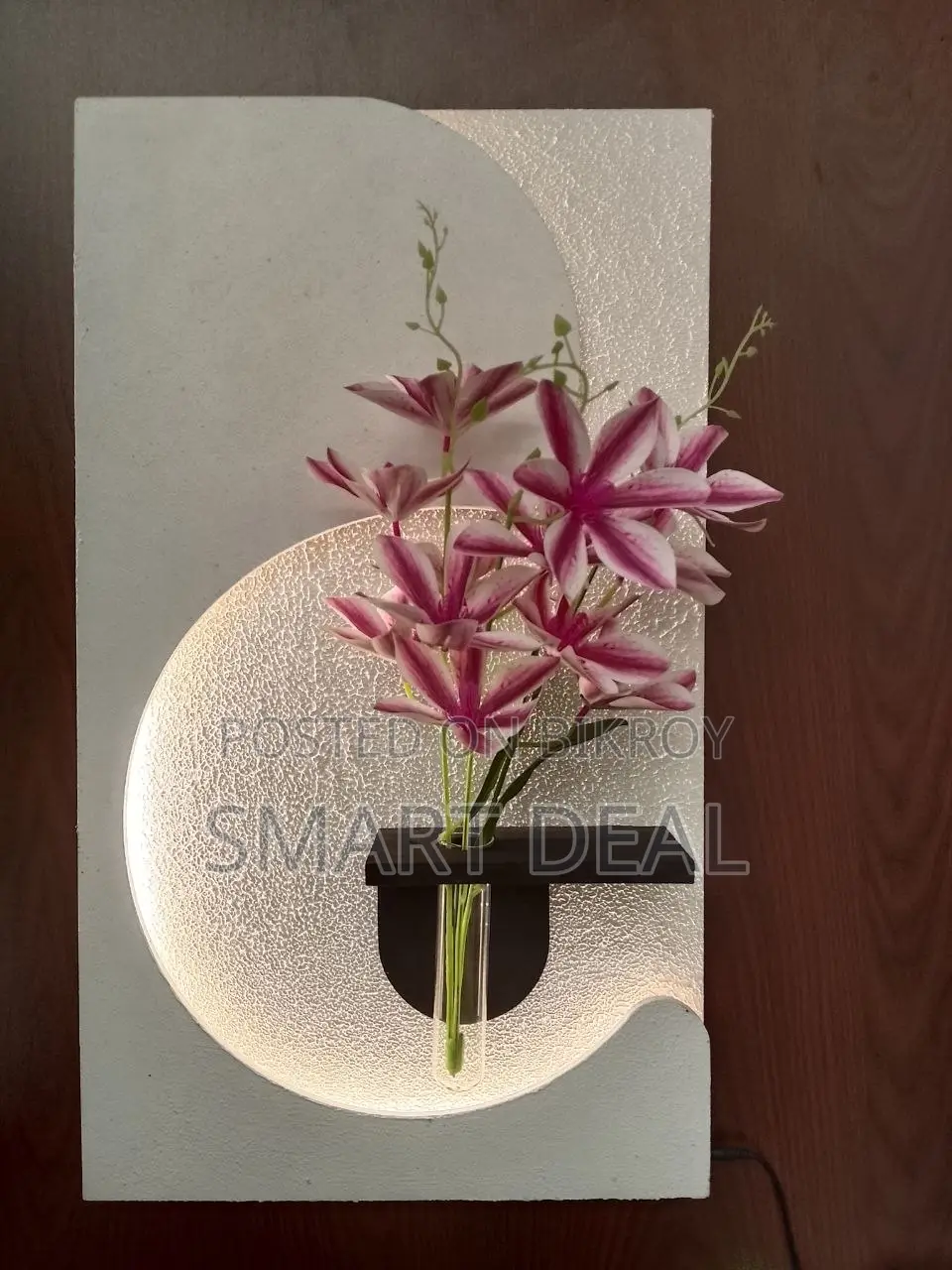 Aura Wall Planter | Stylish Home Decor