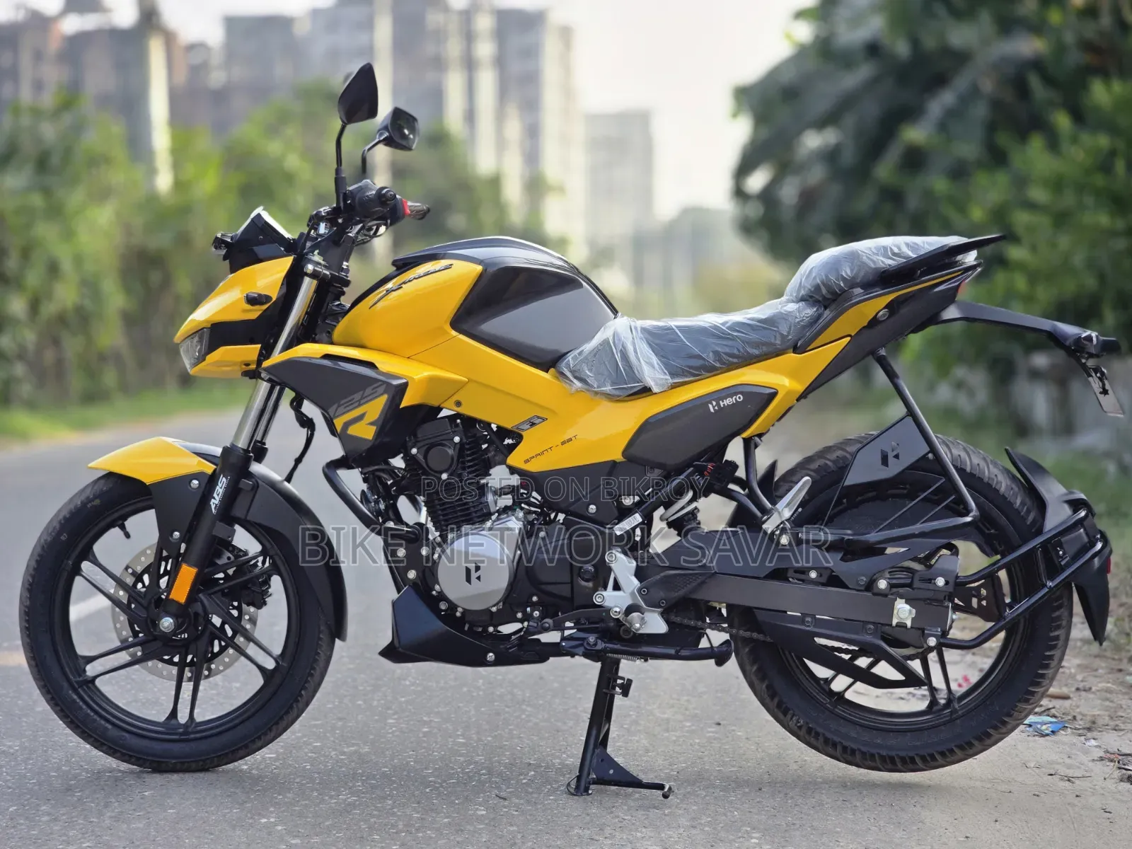 New Hero Xtreme 125R 2026 Yellow