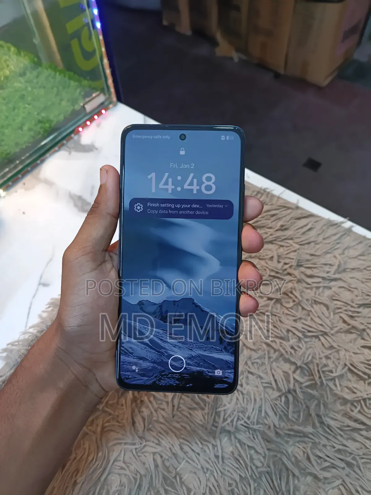 অপ্পো রেনো১২ এফ ২৫৬ জিবি ব্ল্যাক