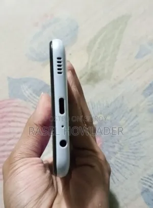 স্যামসাং গ্যালাক্সি এ০৪ই