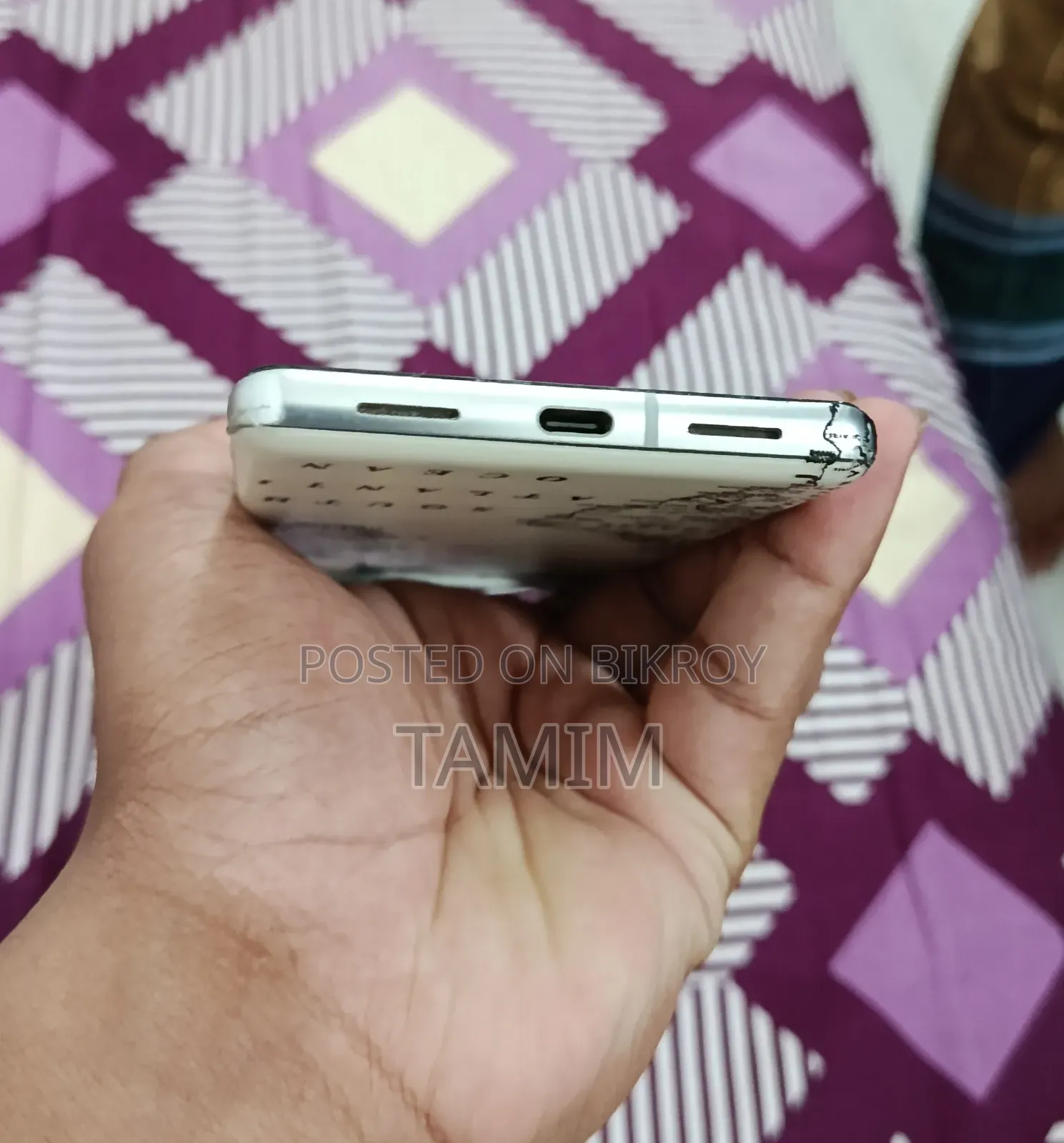 গুগল পিক্সেল ৭ প্রো ১২৮ জিবি সাদা
