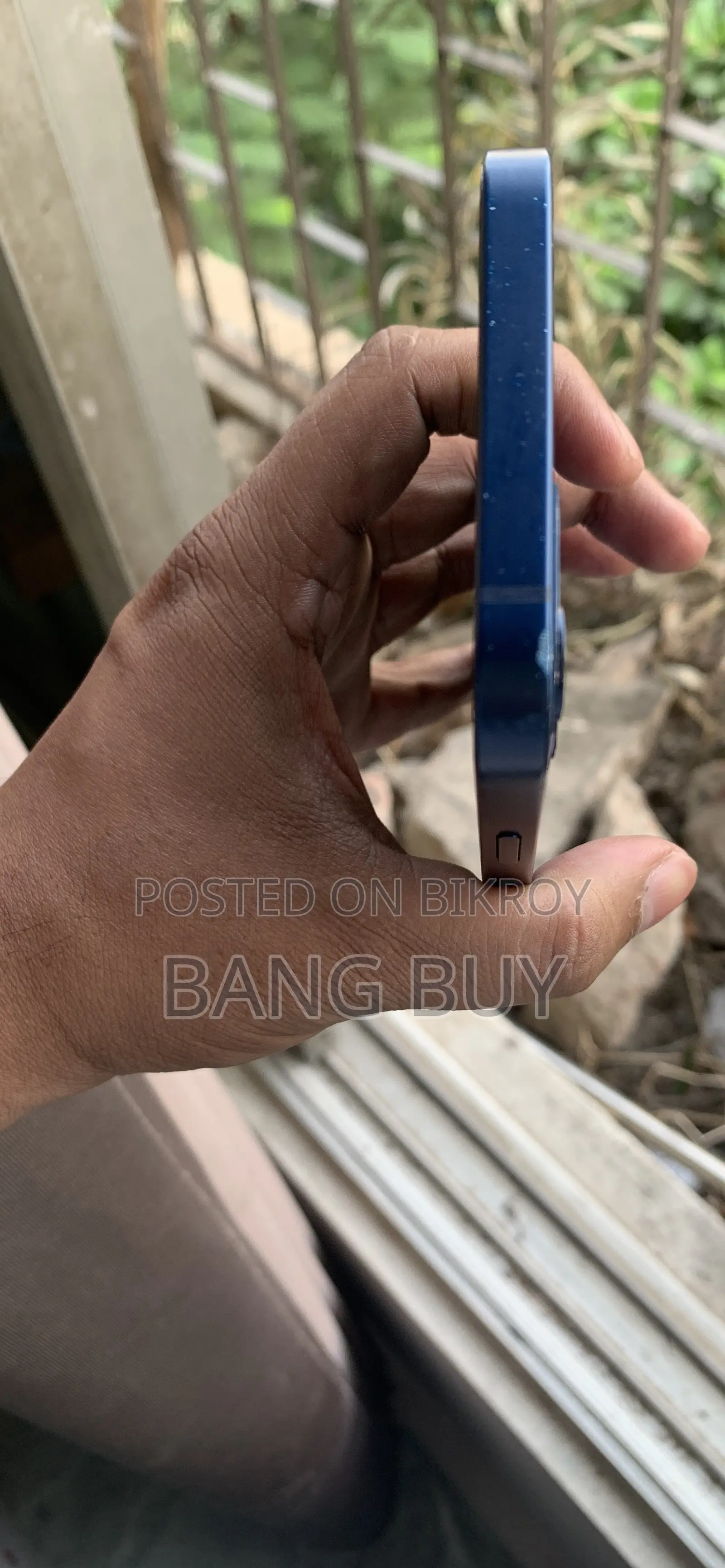 Apple iPhone 12 64 GB Blue