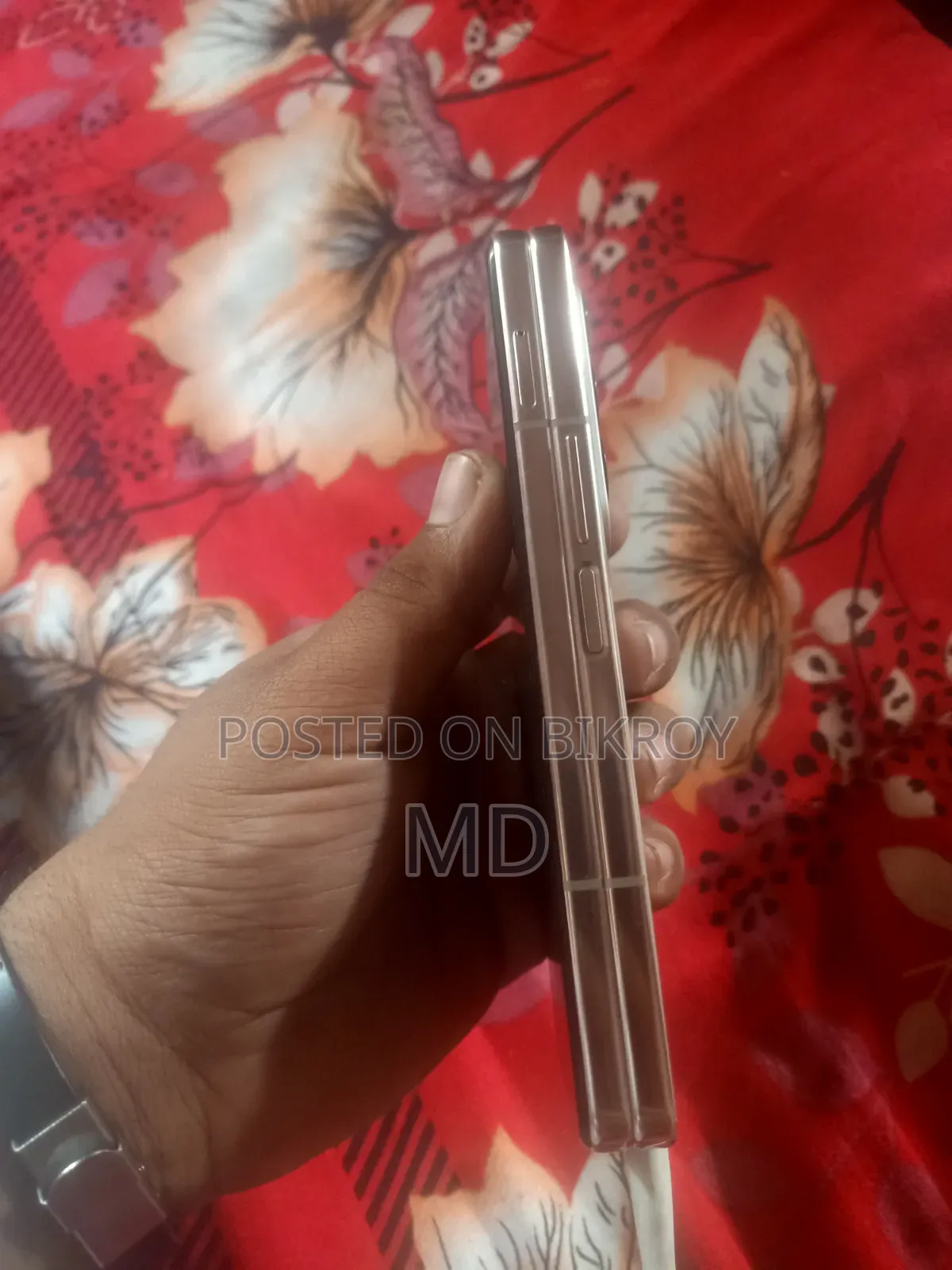 স্যামসাং গ্যালাক্সি জেড ফোল্ড৪ ২৫৬ জিবি কমলা