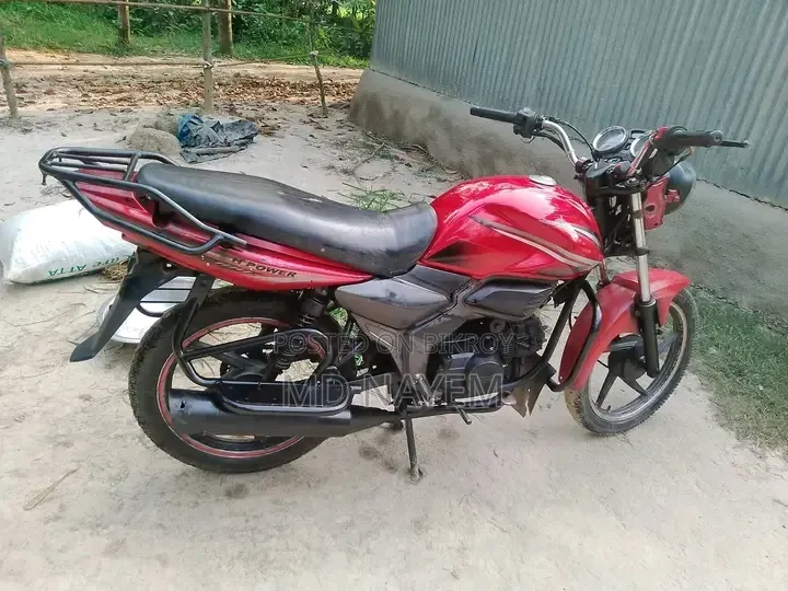 মোটরসাইকেল ২০১৩ কালো