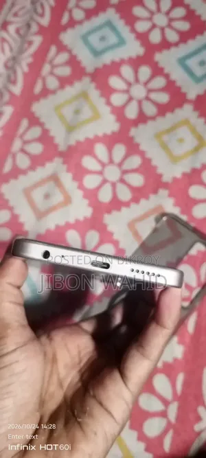 Itel City 100 128 GB Rose Gold