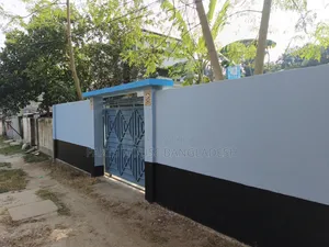কেরানীগঞ্জ কলাতিয়ায় একতলা বাড়ি বানানো তিন কাঠা জায়গা বিক্রি হবে ।