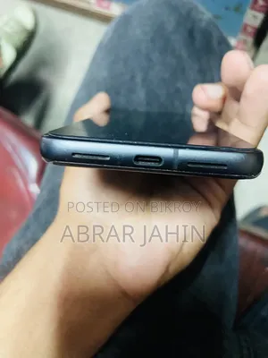 গুগল পিক্সেল ৮ ১২৮ জিবি ব্ল্যাক