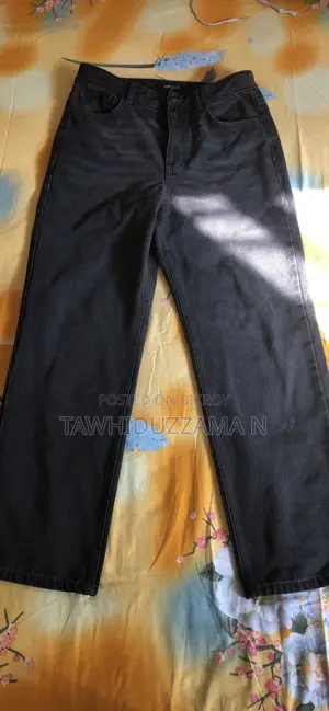 Baggy (Perfect Fit) Dark Ash Jeans.