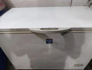 শার্প এফআরভি-৩০০ ২৫০-লিটার চেস্ট ফ্রিজার