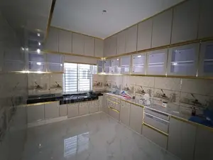 4 Bedroom Apartment in Dhaka, Banasree for sale