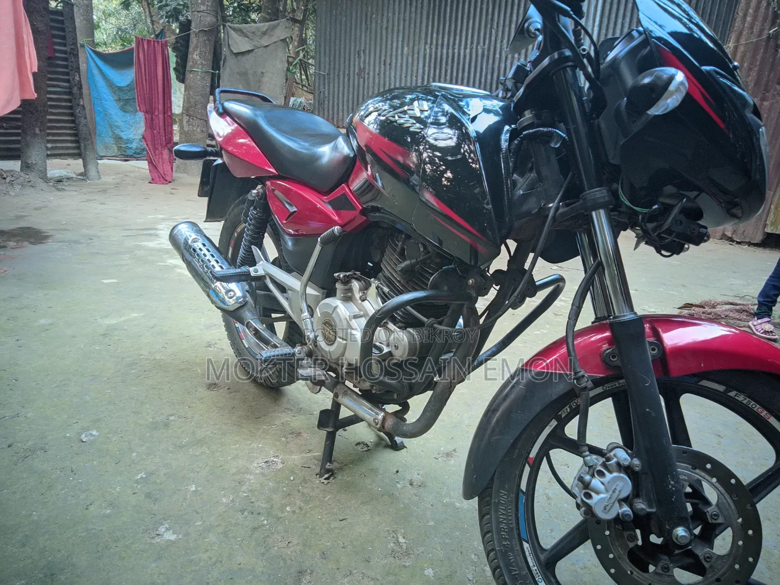 বাজাজ পালসার ১৫০ ২০১৫ কালো