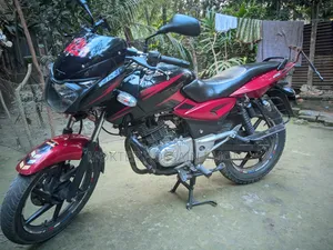 বাজাজ পালসার ১৫০ ২০১৫ কালো